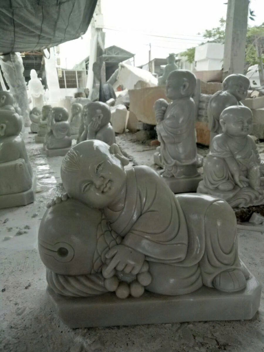 Tượng Chú Tiểu